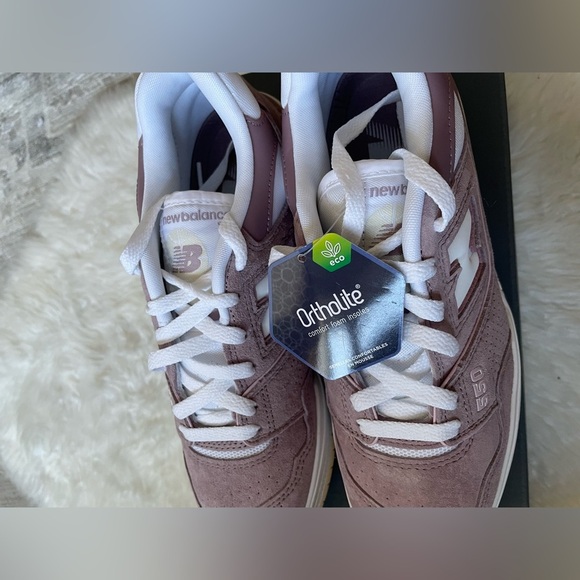 NEW BALANCE 550 - Picture 3 of 3